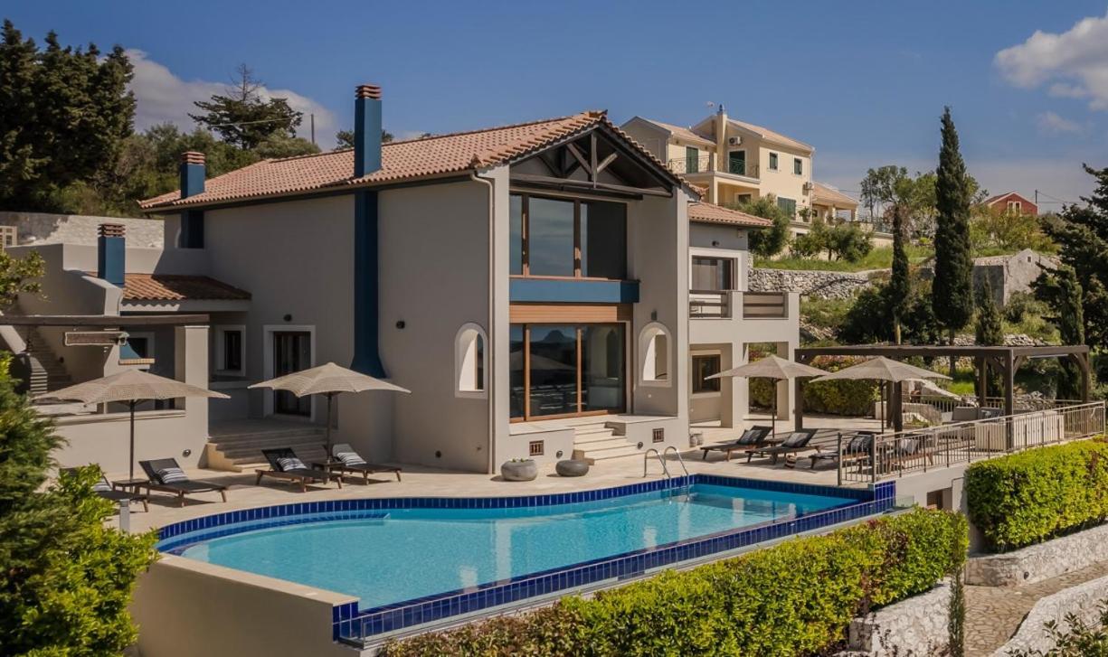 Luxury Karmaniolos Kefalonia Villa